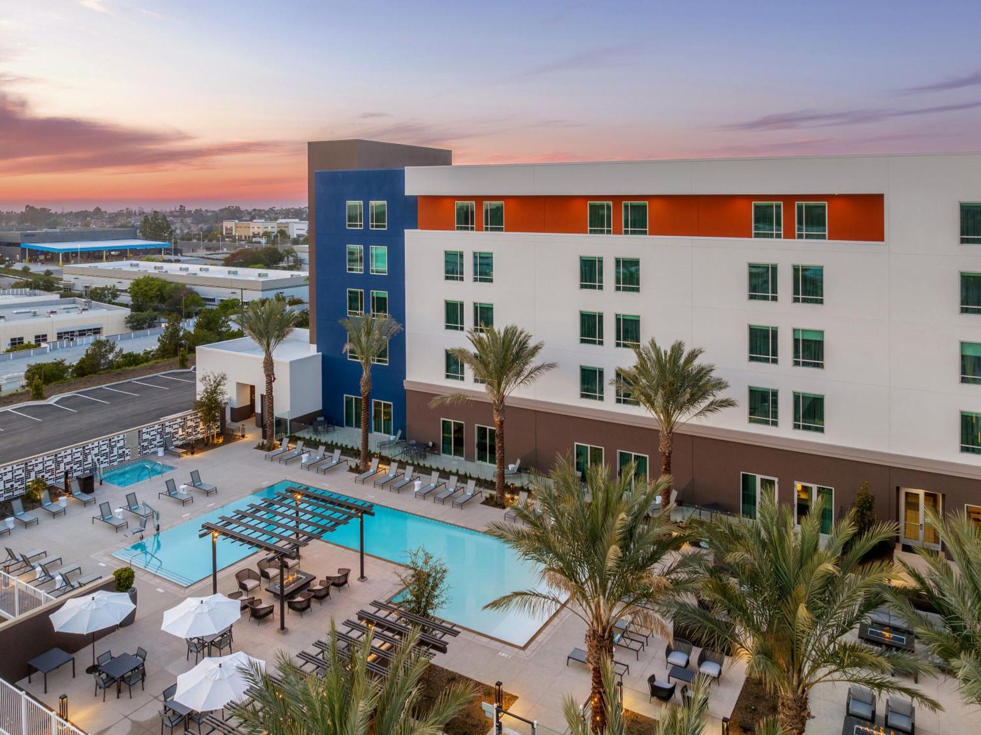 Springhill Suites By Marriott Chula Vista Eastlake Bagian luar foto