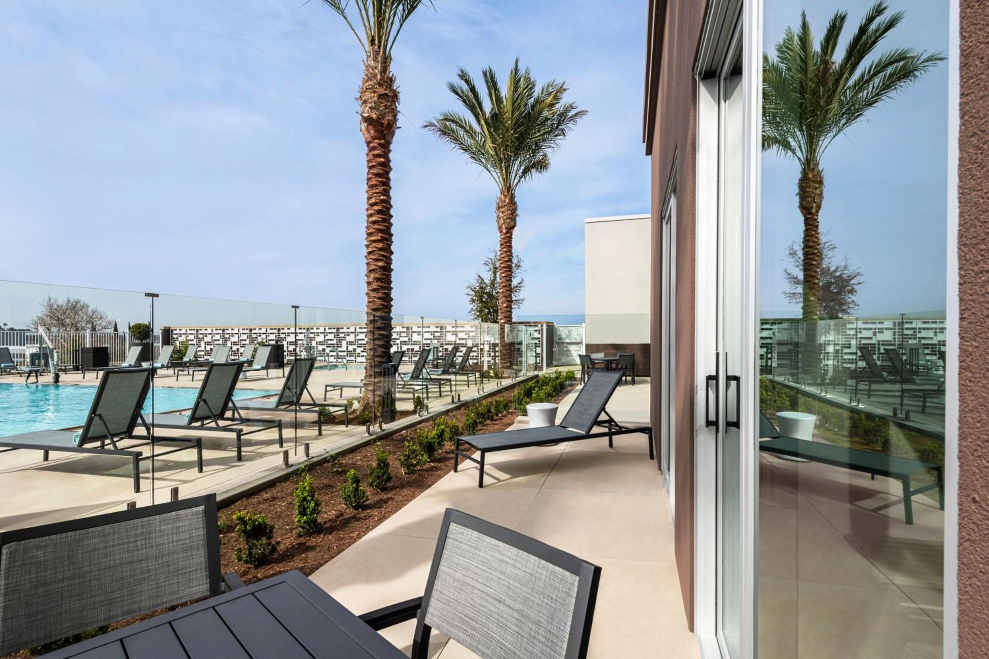 Springhill Suites By Marriott Chula Vista Eastlake Bagian luar foto